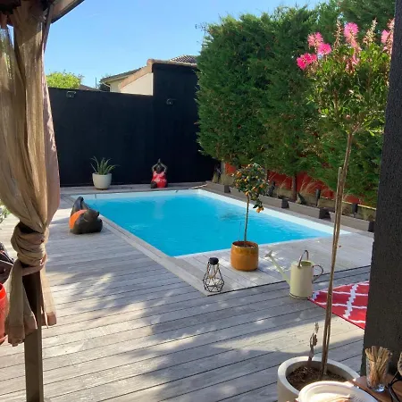 Villa La Dolce Villa: Retreat With Seasonal Heated Pool *