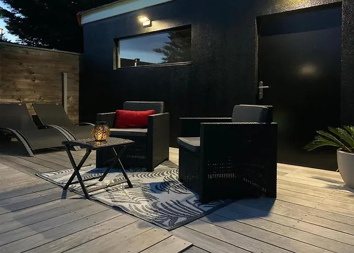 Villa La Dolce - Maison 100m2 Avec Piscine Chauffee De Mi Mai A Mi Oct En Fonction Du Temps Et Temperature A Cauderan *